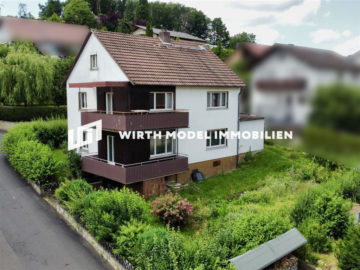 Ein-/Zweifamilienhaus mit Garage in schöner Lage von Dittelbrunn, 97456 Dittelbrunn, Haus