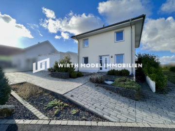 Neuwertiges Einfamilienhaus mit schönem Grundstück und Doppelgarage | Untereuerheim, 97508 Grettstadt / Untereuerheim, Einfamilienhaus