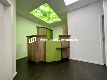 Provisionsfrei. Ansprechende renovierte Büro-/Praxisfläche mit fünf Zimmern in Röthlein, 97520 Röthlein, Büro/Praxis