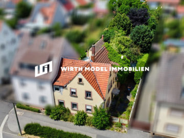 Immobilie mit vielfältigen Möglichkeiten auf großem Grundstück in Schweinfurt Oberndorf, 97424 Schweinfurt, Haus