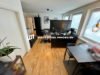 Sanierte Zwei-Zimmer-Wohnung mit EBK in zentraler Innenstadtlage - Wohn-/Ess-/Küchenbereich