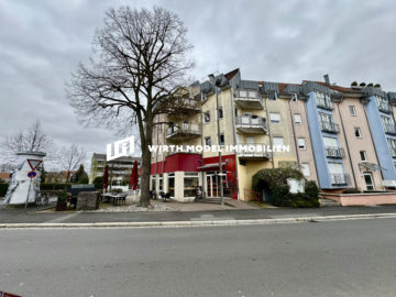 Lichtdurchflutete Drei-Zimmer-Maisonette-Wohnung mit Balkon und Dachterrasse in Schweinfurt, 97421 Schweinfurt, Maisonettewohnung