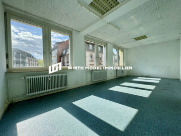 Geräumige Praxis-/Bürofläche mit Stellplatz in zentraler Innenstadtlage, 97421 Schweinfurt, Büro/Praxis