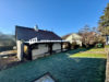Freistehendes Einfamilienhaus auf großem Grundstück mit Carport und Garage - Außenanlage