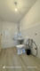 Charmante Zwei-Zimmer-Wohnung mit Balkon und TG-Stellplatz - Badezimmer