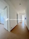 Großzügige Vier- bzw. Drei-Zimmer-Wohnung mit Balkon und Einzelgarage am Steinberg - Flur