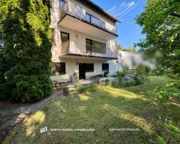 Sehr schönes Zwei-Familienhaus mit Doppelgarage in naturnaher Ortsrandlage | Hambach, 97456 Dittelbrunn / Hambach, Haus