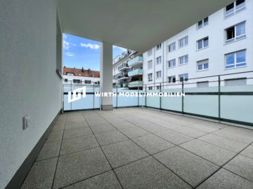 Neuwertige Drei-Zimmer-Wohnung mit Balkon und TG-Stellplatz in zentraler Lage, 97421 Schweinfurt, Wohnung