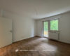 Sanierte Drei-Zimmer-Wohnung mit Balkon - Schlafzimmer
