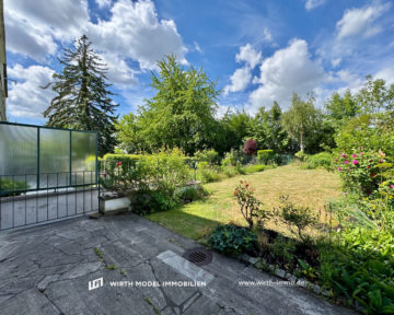 Gepflegtes Reihenmittehaus auf schönem Grundstück mit Garage in bester Lage am Hochfeld, 97422 Schweinfurt, Reihenhaus