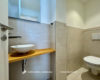 Großzügige und moderne 3-Zi.-Wohnung mit EBK in der Schweinfurter Innenstadt - Gäste-WC