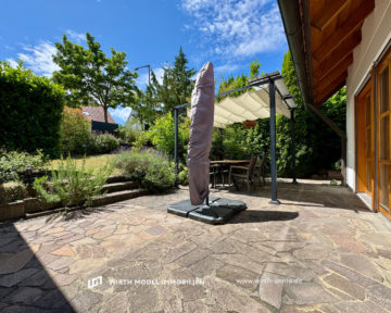 Reserviert. Gepflegtes freistehendes Ein-/Zweifamilienhaus mit schönem Garten und Doppelgarage, 97422 Schweinfurt, Haus