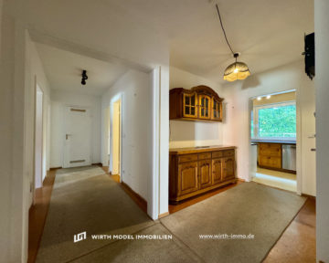 Vier-Zimmer-Wohnung mit Balkon und Garage | Hochparterre, 97422 Schweinfurt, Wohnung