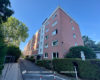 Vier-Zimmer-Wohnung mit Balkon und Garage | Hochparterre - Außenansicht