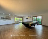 Gepflegtes freistehendes Ein-/Zweifamilienhaus mit schönem Garten und Doppelgarage - Wohn-/Esszimmer