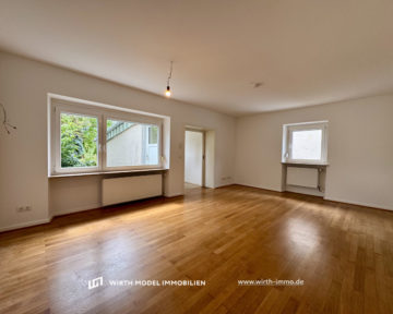 Sanierte Doppelhaushälfte mit schönem Garten und Garage in ruhiger Wohnlage, 97421 Schweinfurt, Doppelhaushälfte