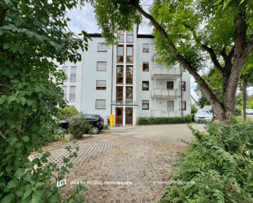 Schöne Zwei-Zimmer-Wohnung mit Balkon und Stellplatz in Schweinfurt – Oberndorf – WHG 11 F, 97424 Schweinfurt, Wohnung