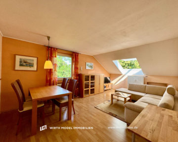 Möblierte Zwei-Zimmer-Wohnung am Bergl, 97424 Schweinfurt, Dachgeschosswohnung