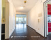 Lichtdurchflutete Drei-Zimmer-Penthouse-Wohnung mit zwei Balkonen und TG-Stellplatz in bester Lage - Diele