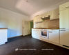 3.229 m² Grundstücksfläche mit Dreifamilienhaus und Doppelgarage an der Haardt - EG links Einheit