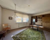 Ein-/Zweifamilienhaus mit vier Garagen, Scheune und Nebengebäuden sowie Gartenfläche - Zimmer OG