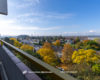 Sehr großzügige Vier-Zimmer-Wohnung mit zwei Balkonen und TG-Stellplatz in bester Lage - Balkon