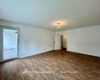 Kernsanierte 3-Zimmer-Wohnung mit Einbauküche und zwei Balkonen | Deutschhöfer Straße - Wohn-/Esszimmer