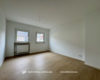 Schön sanierte Doppelhaushälfte mit schönem Garten und Garage in ruhiger Wohnlage - Zimmer OG