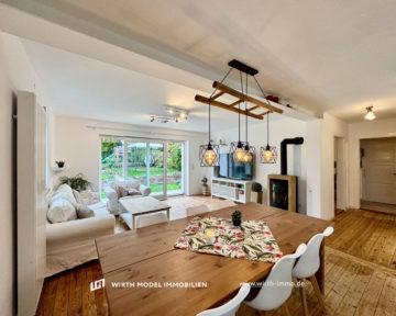 KfW 70 Haus A +| Energetisch sanierte Doppelhaushälfte in gefragter Lage mit PV-Anlage, 97422 Schweinfurt, Haus