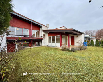 Reserviert. Großzügiges Einfamilienhaus mit Garten und Garage in Dittelbrunn, 97456 Dittelbrunn, Haus