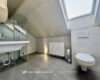 ZFH mit ausgebautem Dachgeschoss und großer Garage mit Carport in Gochsheim - Badezimmer DG