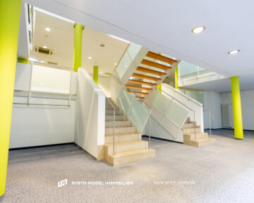 Großflächige gewerbliche Einheit mit vielseitigen Nutzungsmöglichkeiten in Innenstadtlage, 97421 Schweinfurt, Bürofläche