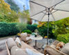 Reserviert. Stilvolles Zweifamilienhaus mit schönem Garten in gefragter Lage Sennfelds | SANIERT - Gartenterrasse