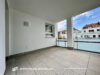 Neuwertige Drei-Zimmer-Wohnung mit Balkon und TG-Stellplatz in zentraler Lage - Balkon