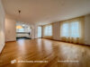 Neuwertige Drei-Zimmer-Wohnung mit Balkon und TG-Stellplatz in zentraler Lage - Wohn-/Esszimmer