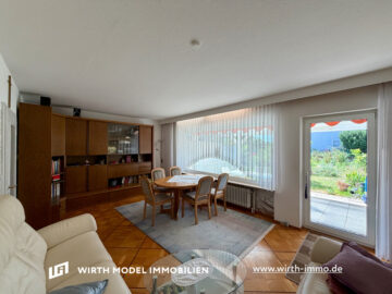 Geräumiges Reihenmittelhaus mit sieben Zimmern und Garage in Niederwerrn, 97464 Niederwerrn, Reihenmittelhaus
