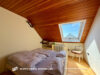 Geräumiges Reihenmittelhaus mit sieben Zimmern und Garage in Niederwerrn - Kinderzimmer DG