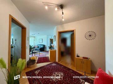 Ansprechende Vier-Zimmer-Wohnung mit großem Balkon und TG-Stellplatz an der Haardt, 97422 Schweinfurt, Wohnung