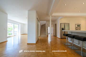 Freistehendes Wohnhaus mit hochwertiger Ausstattung, Carport und 1.030 m² Grundstücksgröße, 97422 Schweinfurt, Einfamilienhaus