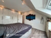 Ansprechende Vier-Zimmer-Wohnung mit PKW-Stellplatz in schöner Lage Röthleins - Schlafzimmer