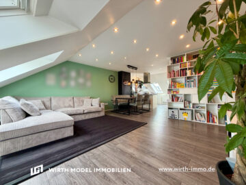 Ansprechende Vier-Zimmer-Wohnung mit PKW-Stellplatz in schöner Lage Röthleins, 97520 Röthlein, Etagenwohnung