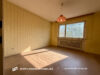 Renovierungsbedürftige Drei-Zimmer-Wohnung mit zwei Balkonen und Garage in ruhiger Wohnlage - Schlafzimmer
